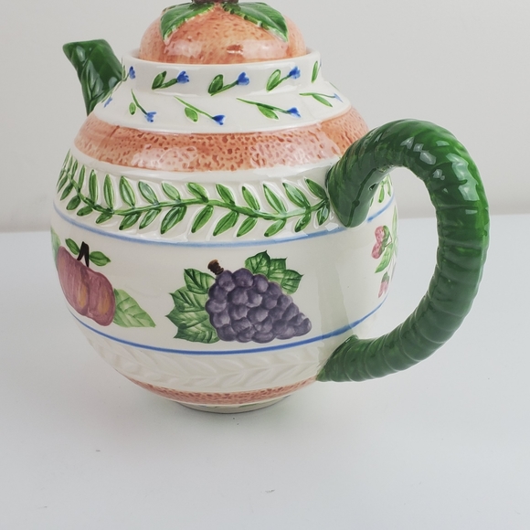 Fresh N Fruity teapot Kettle Country Style - Picture 7 of 8